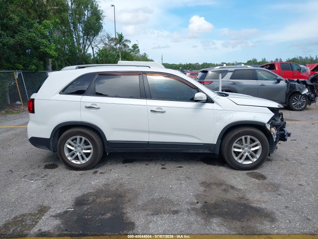 KIA SORENTO LX 2014 5XYKT3A6XEG439728 Image 14