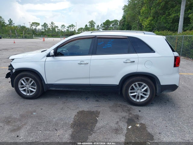 KIA SORENTO LX 2014 5XYKT3A6XEG439728 Image 15