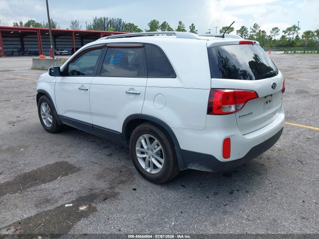 KIA SORENTO LX 2014 5XYKT3A6XEG439728 Image 3