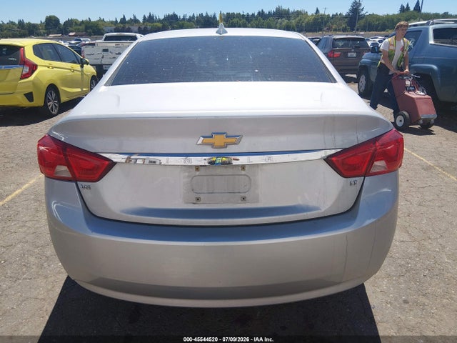 Chevrolet IMPALA 1LT 2018 2G1105S34J9132218 Image 16