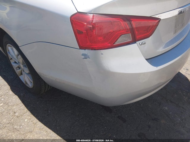 Chevrolet IMPALA 1LT 2018 2G1105S34J9132218 Image 17
