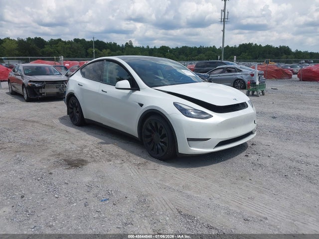 Продажа на аукционе авто 2022 Tesla Model Y Performance Dual Motor All-wheel Drive, vin: 7SAYGDEF9NF414666, номер лота: 45544540