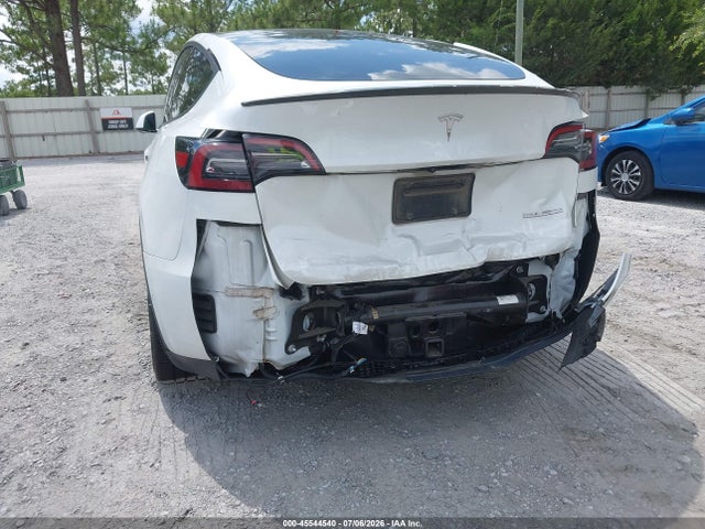 45544540 :رقم المزاد ، 7SAYGDEF9NF414666 vin ، 2022 Tesla Model Y Performance Dual Motor All-wheel Drive مزاد بيع