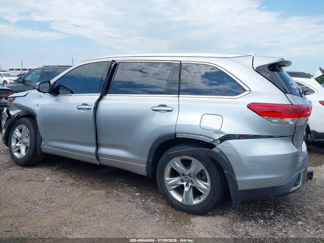 Продаж на аукціоні авто 2019 Toyota Highlander Limited, vin: 5TDDZRFHXKS724903, номер лоту: 45544556