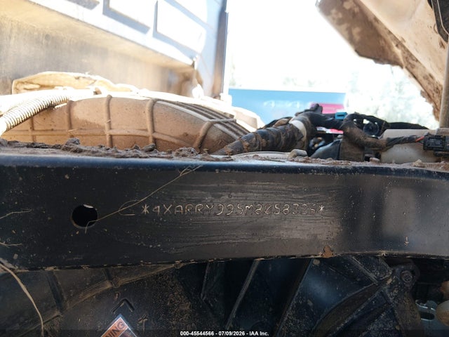 4XARRY995M8058326 Polaris Ranger