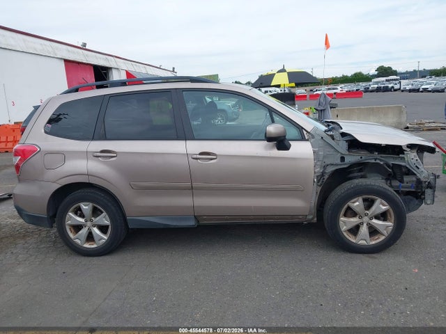 Subaru Forester 2.5i Premium 2014 JF2SJACC2EG403415 Image 14