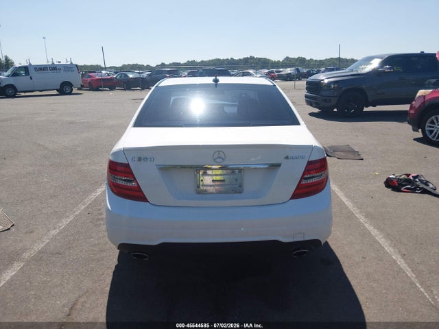 Продаж на аукціоні авто 2013 Mercedes-benz C 300 Sport 4matic, vin: WDDGF8AB8DA822420, номер лоту: 45544585
