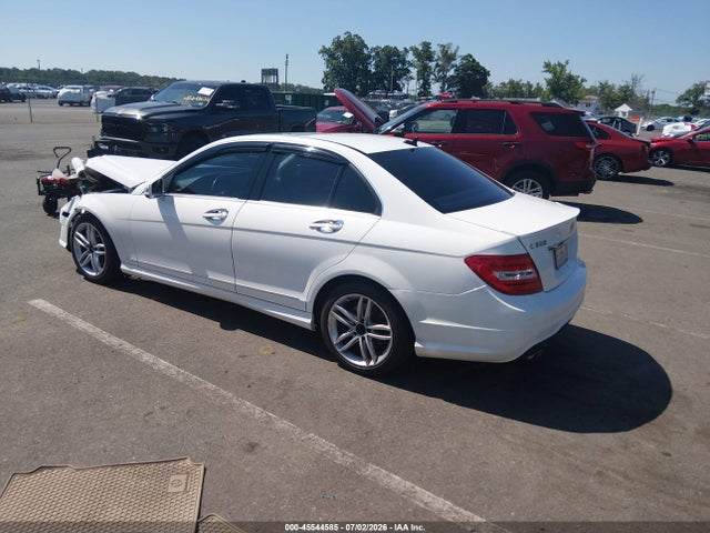 Продаж на аукціоні авто 2013 Mercedes-benz C 300 Sport 4matic, vin: WDDGF8AB8DA822420, номер лоту: 45544585