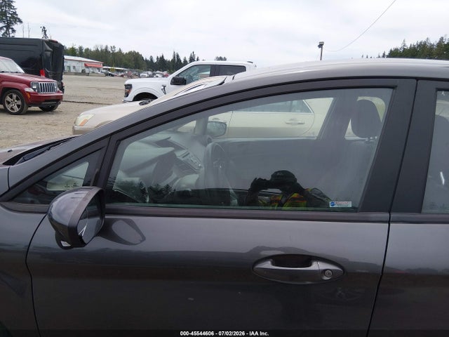 3FADP4EJ2KM157136 Ford FIESTA SE