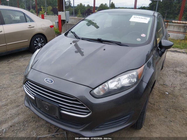 3FADP4EJ2KM157136 Ford FIESTA SE