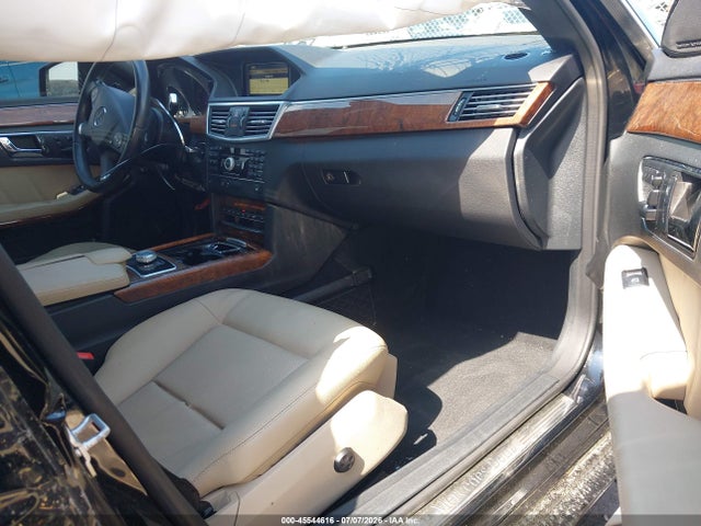 2011 Mercedes-benz E 350 მანქანა იყიდება აუქციონზე, vin: WDDHF5GBXBA417599, აუქციონის ნომერი: 45544616