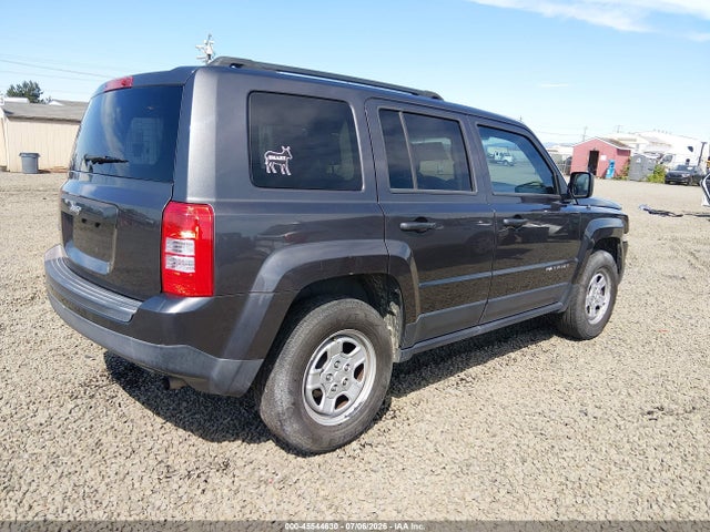 1C4NJRBB3GD702239 Jeep Patriot Sport