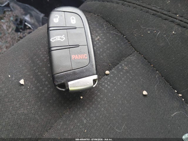 Продажа на аукционе авто 2016 Chrysler 200 Limited, vin: 1C3CCCAB5GN176646, номер лота: 45544703