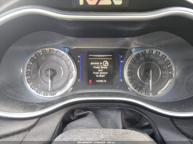 Продажа на аукционе авто 2016 Chrysler 200 Limited, vin: 1C3CCCAB5GN176646, номер лота: 45544703