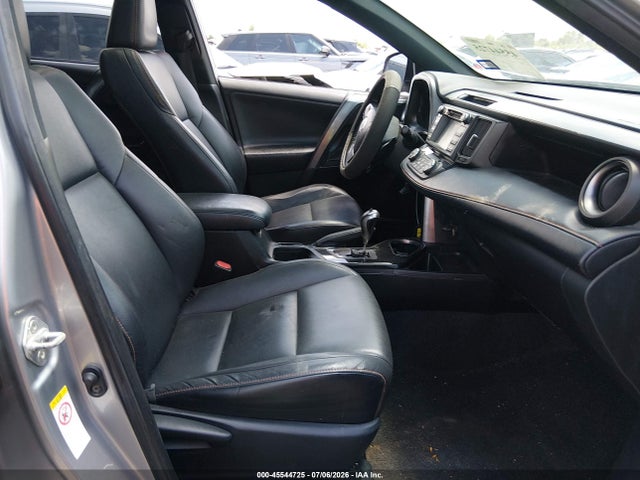 2018 Toyota Rav4 Se მანქანა იყიდება აუქციონზე, vin: JTMNFREV4JJ178518, აუქციონის ნომერი: 45544725
