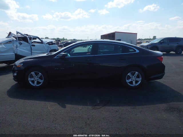 1G1ZC5ST1LF137798 Chevrolet Malibu Fwd 1fl
