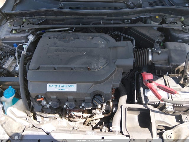 45544773 :رقم المزاد ، 1HGCR3F90HA039365 vin ، 2017 Honda Accord Touring V6 مزاد بيع