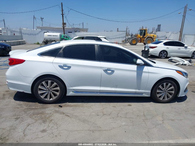 Hyundai Sonata Sport 2017 5NPE34AF0HH575527 Image 13