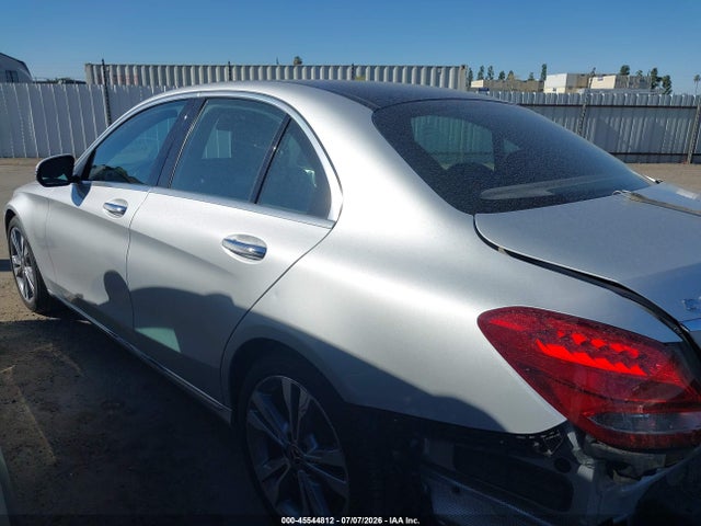 Mercedes-Benz C 300 2018 55SWF4JB8JU240835 Image 15