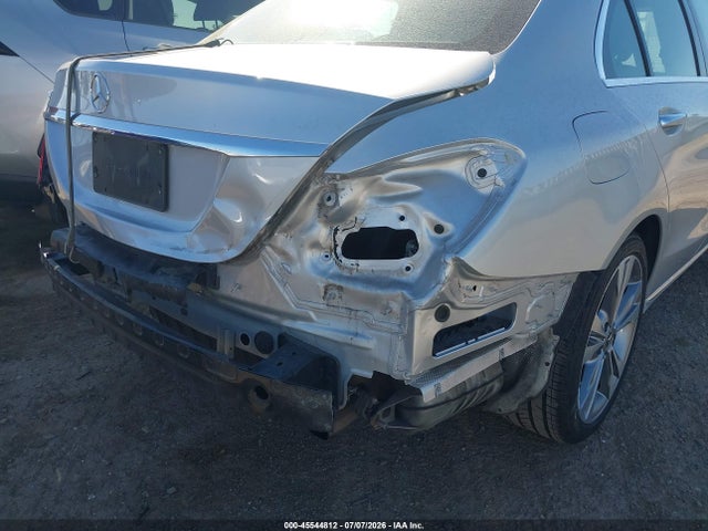 Mercedes-Benz C 300 2018 55SWF4JB8JU240835 Image 6