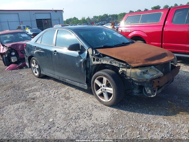 2013 Toyota Camry Se მანქანა იყიდება აუქციონზე, vin: 4T1BF1FK9DU240762, აუქციონის ნომერი: 45544816