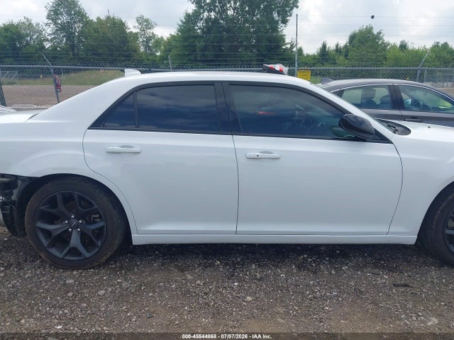Продаж на аукціоні авто 2021 Chrysler 300 Touring, vin: 2C3CCAAG0MH620536, номер лоту: 45544868