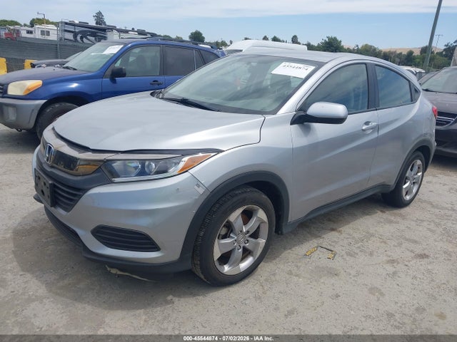 Honda HR-V LX 2019 3CZRU5H32KG703843 Image 2