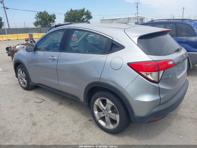 Honda HR-V LX 2019 3CZRU5H32KG703843 Image 3