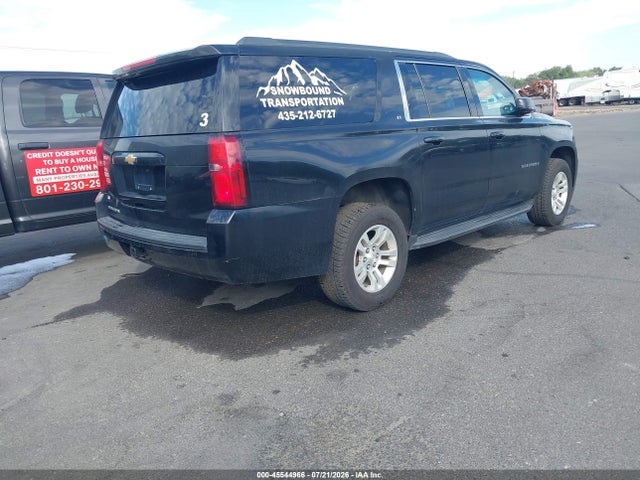 Chevrolet Suburban Lt 2017 1GNSKHKC8HR175801 Image 4
