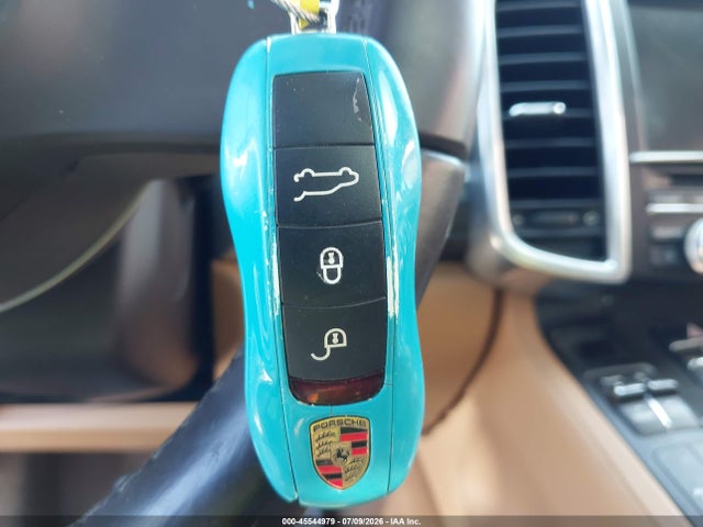 2014 Porsche Cayenne Turbo მანქანა იყიდება აუქციონზე, vin: WP1AC2A22ELA81174, აუქციონის ნომერი: 45544979