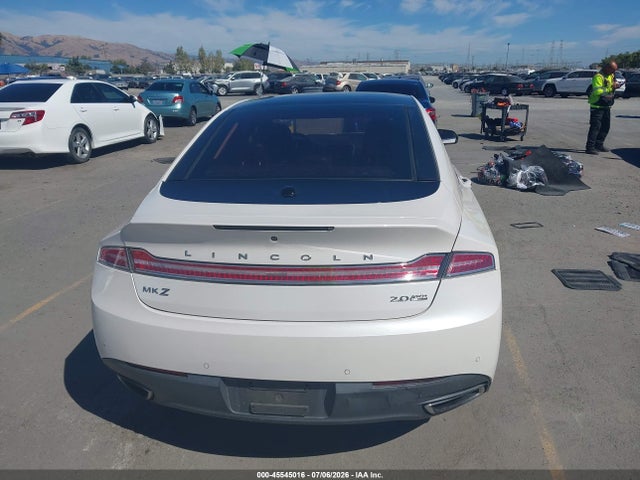 3LN6L2J95GR602876 Lincoln MKZ