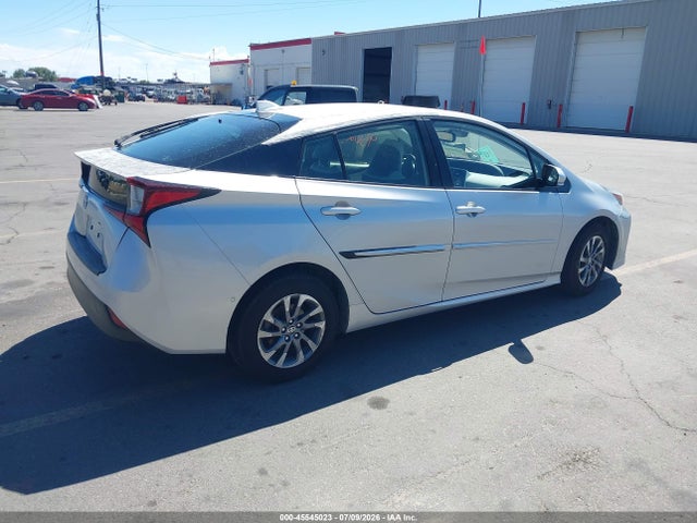 JTDKARFU4L3122562 Toyota PRIUS XLE