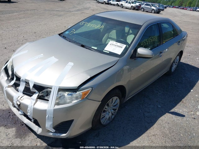 Toyota CAMRY LE 2014 4T4BF1FK9ER339640 Image 2