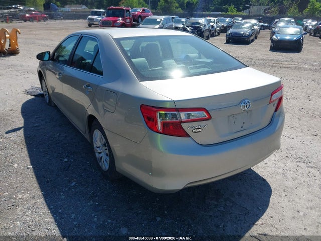 Toyota CAMRY LE 2014 4T4BF1FK9ER339640 Image 3