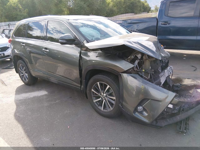 Aukcja sprzedaży 2017 Toyota Highlander Xle, vin: 5TDJZRFH9HS468751, numer aukcji: 45545098
