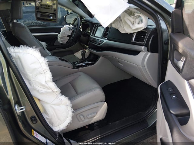 Aukcja sprzedaży 2017 Toyota Highlander Xle, vin: 5TDJZRFH9HS468751, numer aukcji: 45545098