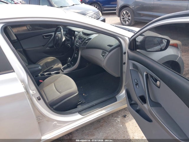 45545114 :رقم المزاد ، 5NPDH4AE5GH714019 vin ، 2016 Hyundai Elantra Se مزاد بيع