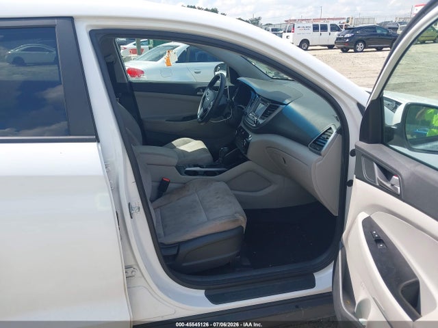 Продаж на аукціоні авто 2018 Hyundai Tucson Se, vin: KM8J2CA42JU664680, номер лоту: 45545126