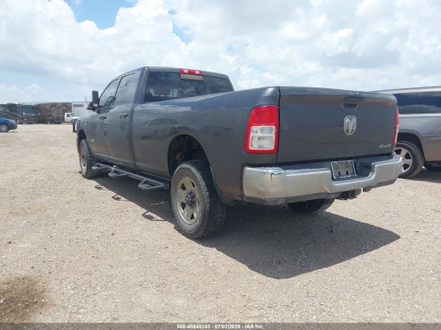 45545143 :رقم المزاد ، 3C6UR5HL0KG682032 vin ، 2019 Ram 2500 Tradesman  4x4 8' Box مزاد بيع
