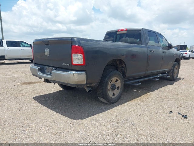 45545143 :رقم المزاد ، 3C6UR5HL0KG682032 vin ، 2019 Ram 2500 Tradesman  4x4 8' Box مزاد بيع