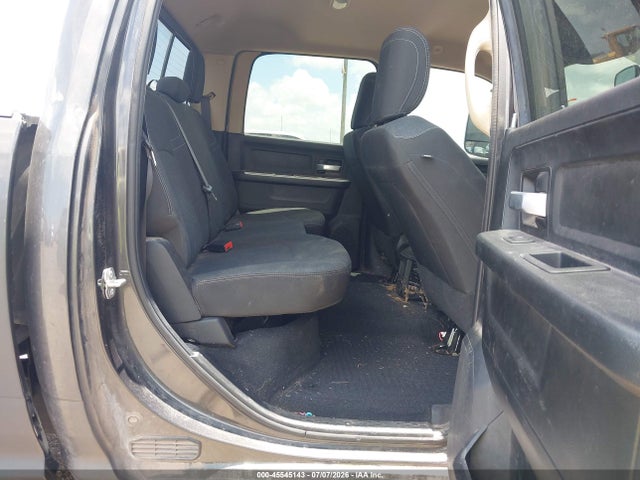 45545143 :رقم المزاد ، 3C6UR5HL0KG682032 vin ، 2019 Ram 2500 Tradesman  4x4 8' Box مزاد بيع