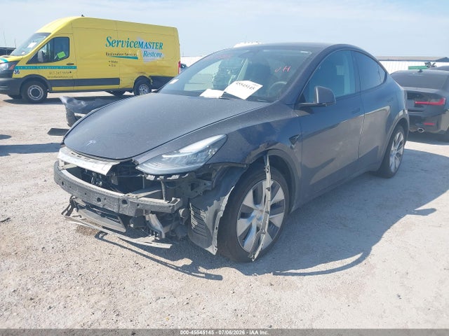Продаж на аукціоні авто 2023 Tesla Model Y Awd/long Range Dual Motor All-wheel Drive, vin: 7SAYGAEE1PF610447, номер лоту: 45545145