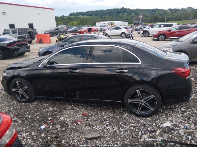 Продаж на аукціоні авто 2020 Mercedes-benz A 220, vin: W1K3G4EB5LJ205652, номер лоту: 45545171