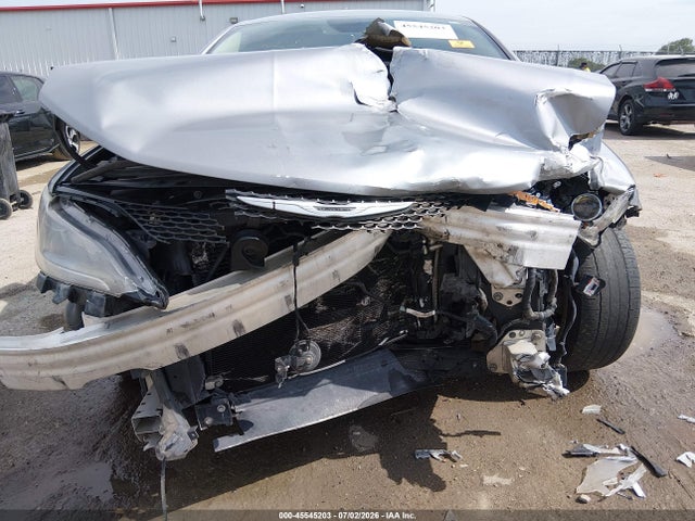 1C3CCCEG1FN512474 Chrysler 200 C