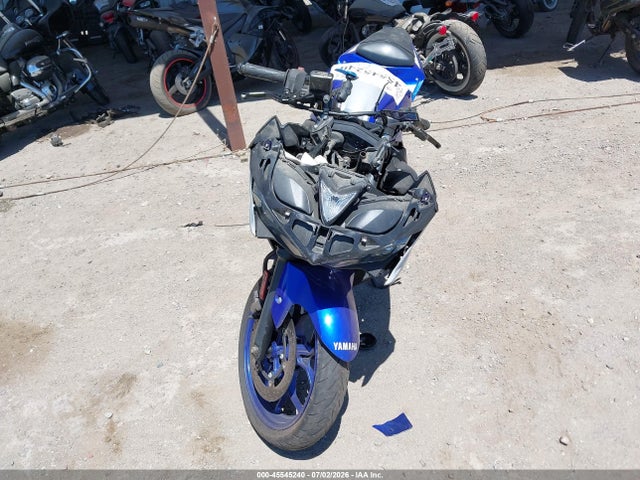 Yamaha YZFR3 2015 MH3RH06Y9FK009212 Image 15