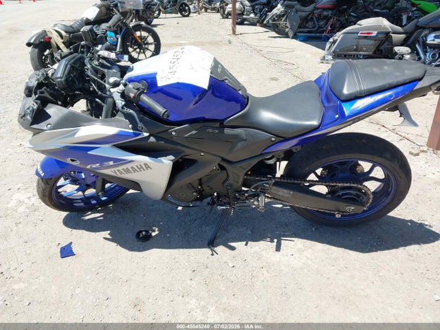 Yamaha YZFR3 2015 MH3RH06Y9FK009212 Image 14