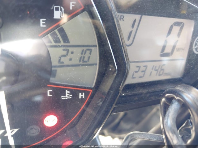 Yamaha YZFR3 2015 MH3RH06Y9FK009212 Image 7