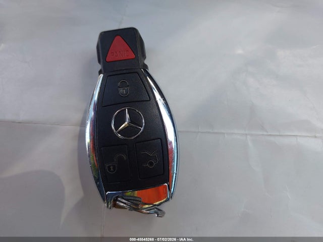 45545268 :رقم المزاد ، WDCTG4GB8FJ077333 vin ، 2015 Mercedes-benz Gla 250 4matic مزاد بيع