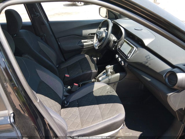 45545275 :رقم المزاد ، 3N1CP5CUXJL518175 vin ، 2018 Nissan Kicks S مزاد بيع