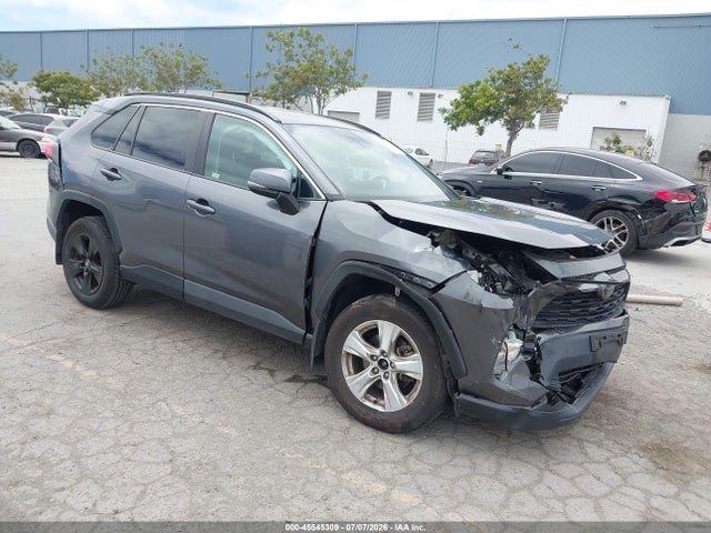 2021 2T3P1RFV1MC168378 main image